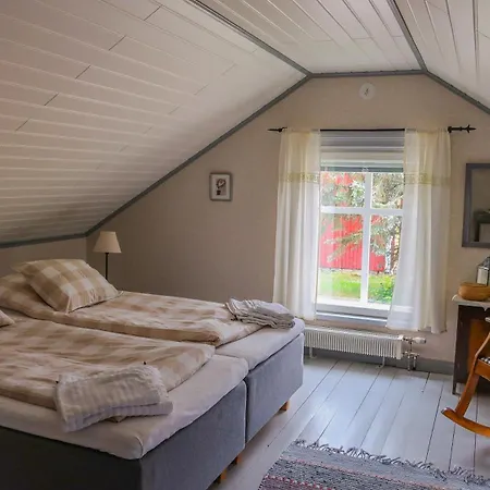 Lillstugan Villa Voyri